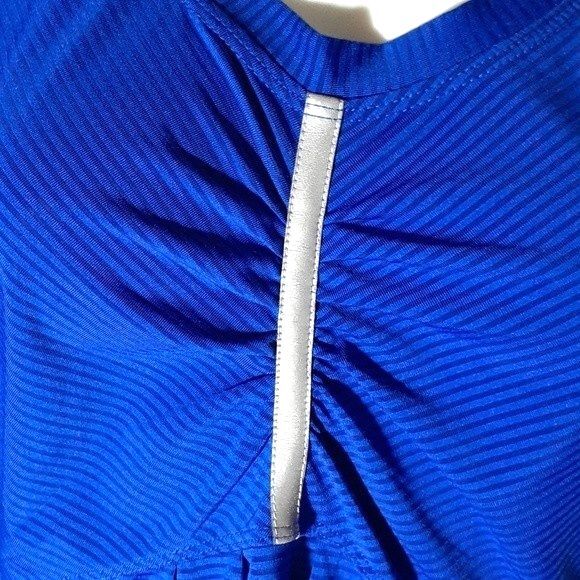 Athleta running top yoga blue shirt m medium a athletic athleisure womens - Picture 3 of 4